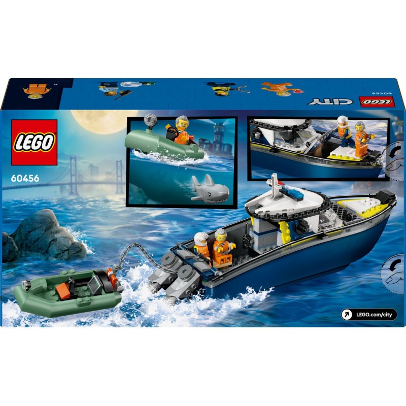 CITY PERSECUCION EN BARCO DE POLICIA